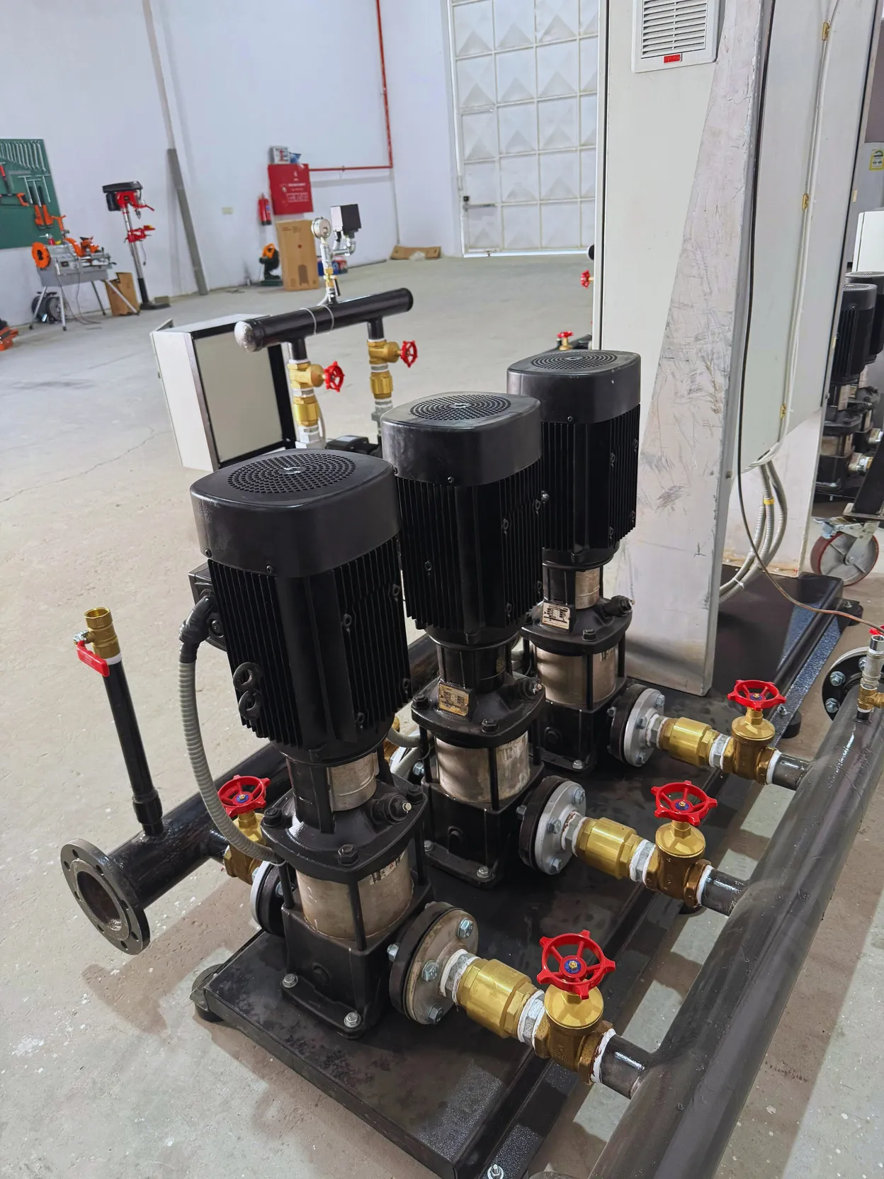 تركيب خطوط أنابيب